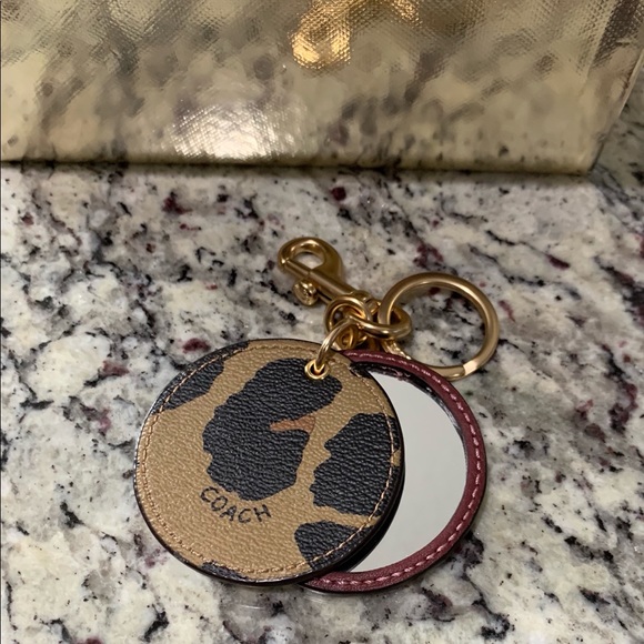 NIB ❤️last one❤️Authentic Coach Gift Set - Picture 7 of 8